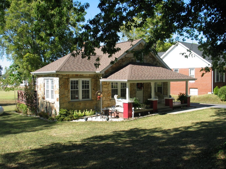 1357 Crutcher house, 2008